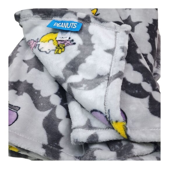 Peanuts VelvetLoft Throw Blanket 60"x70" Featuring Snoopy Halloween By Berkshire - Picture 12 of 16